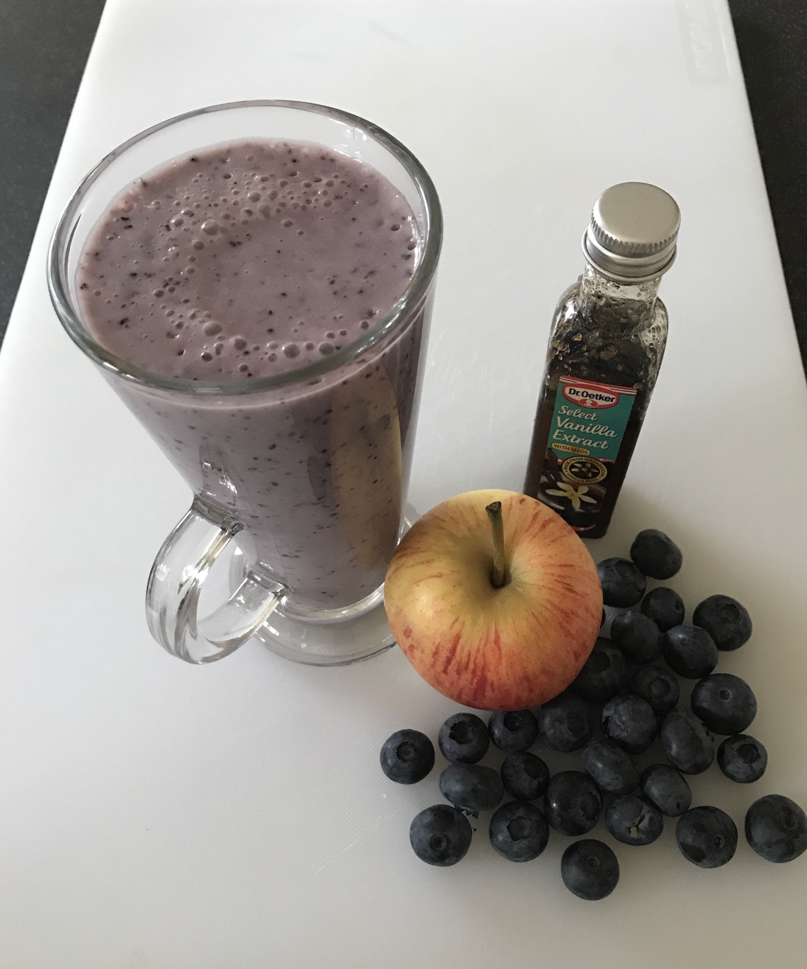 How to Make Blueberry Milkshake