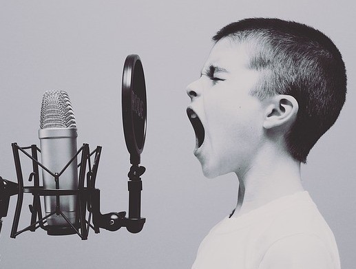 5 Tips to Encourage Language Learning and Have Fun the Same Time for Kids Learn with singing