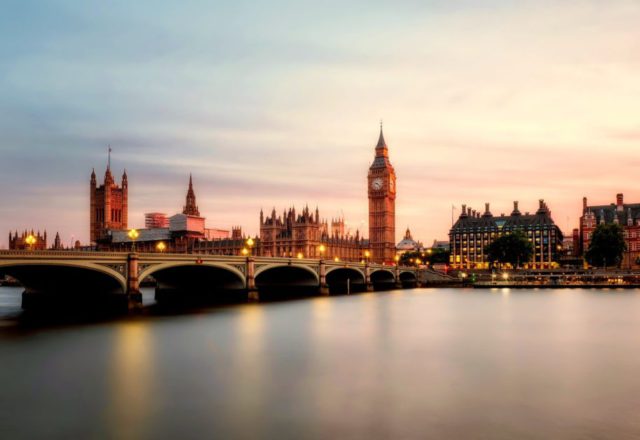 182E0E73-FC95-4364-8FD3-4B5287B2D560 London holiday